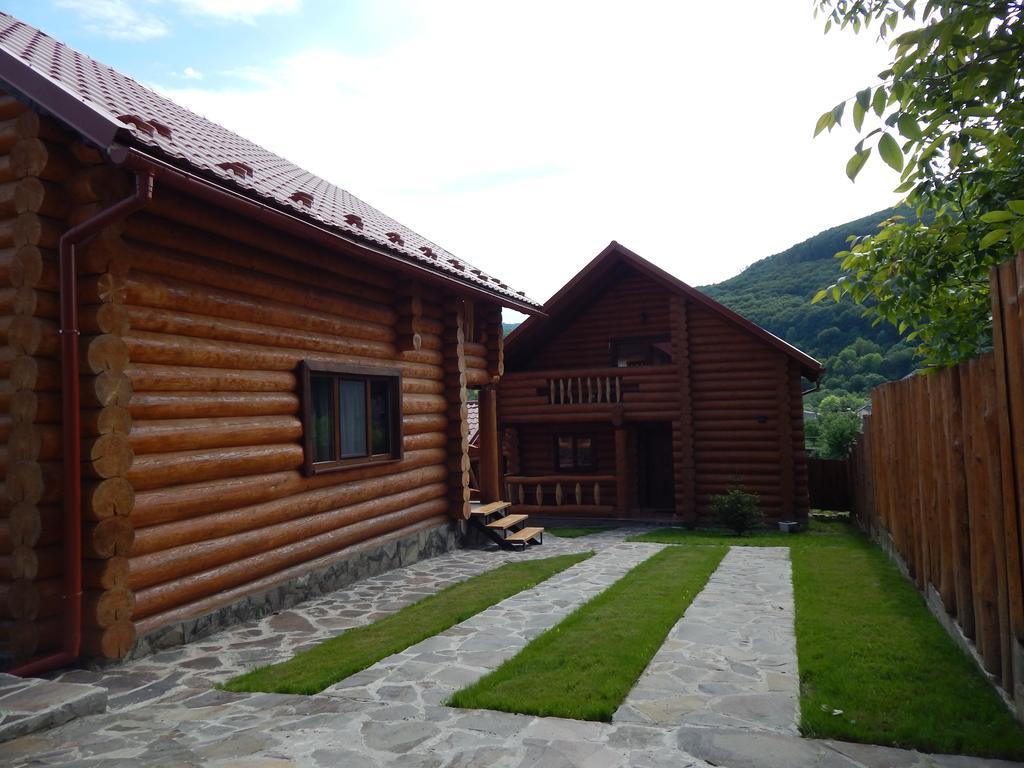 Smerekovyi Dvir Polyana  Exterior foto